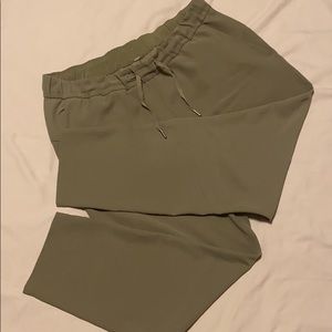 ON THE FLY -woven Lululemon